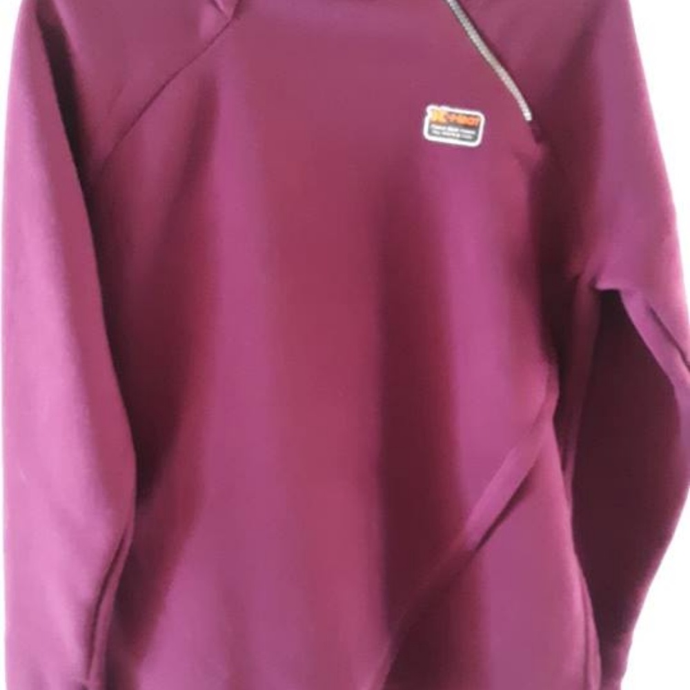 RBK FLEECE BACK KEEPS YOU WARM AND COZY - Picture 2 of 3